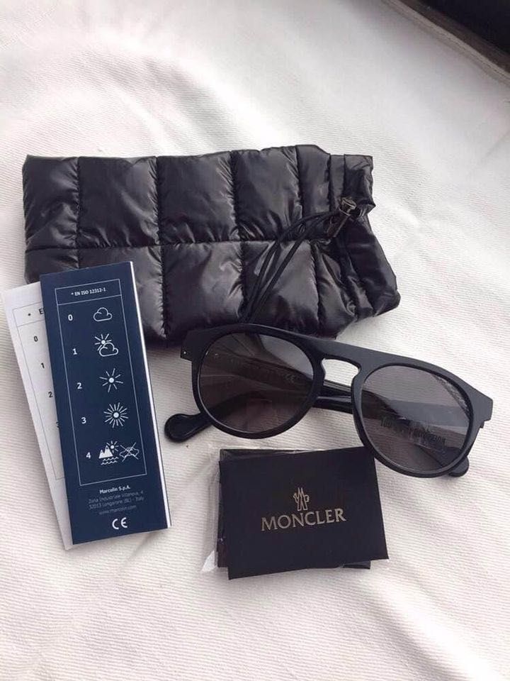 óculos de sol Moncler novos