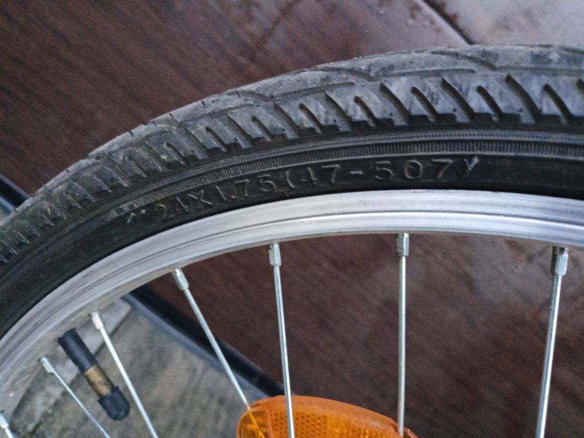 Rower dziecięcy. Koła 24"