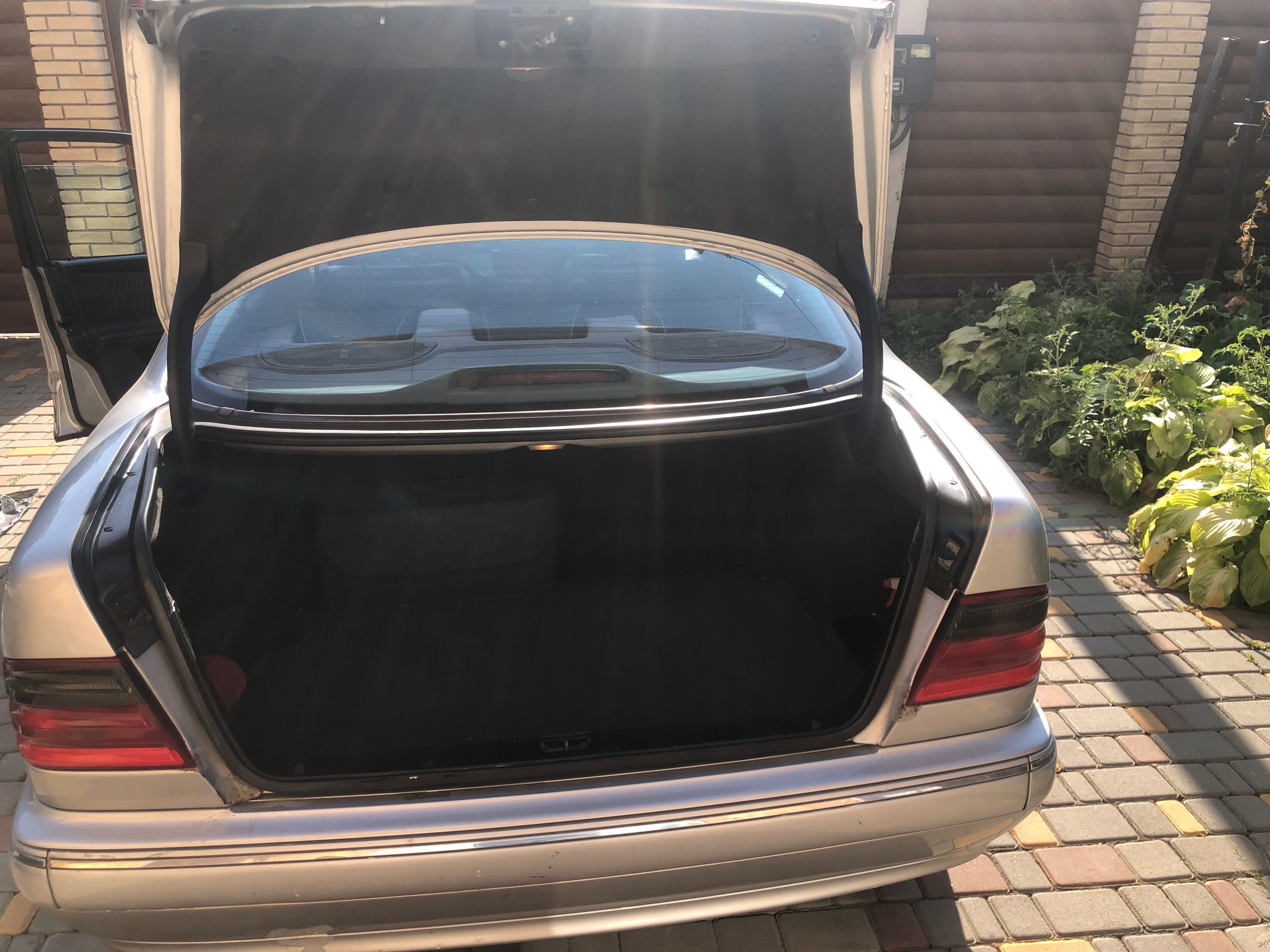 Продам w210 avantgarde