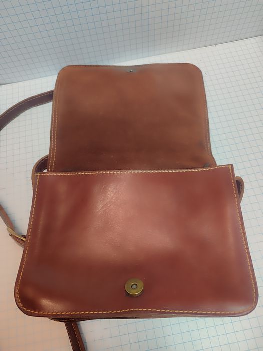 Шкіряна сумка, Італія