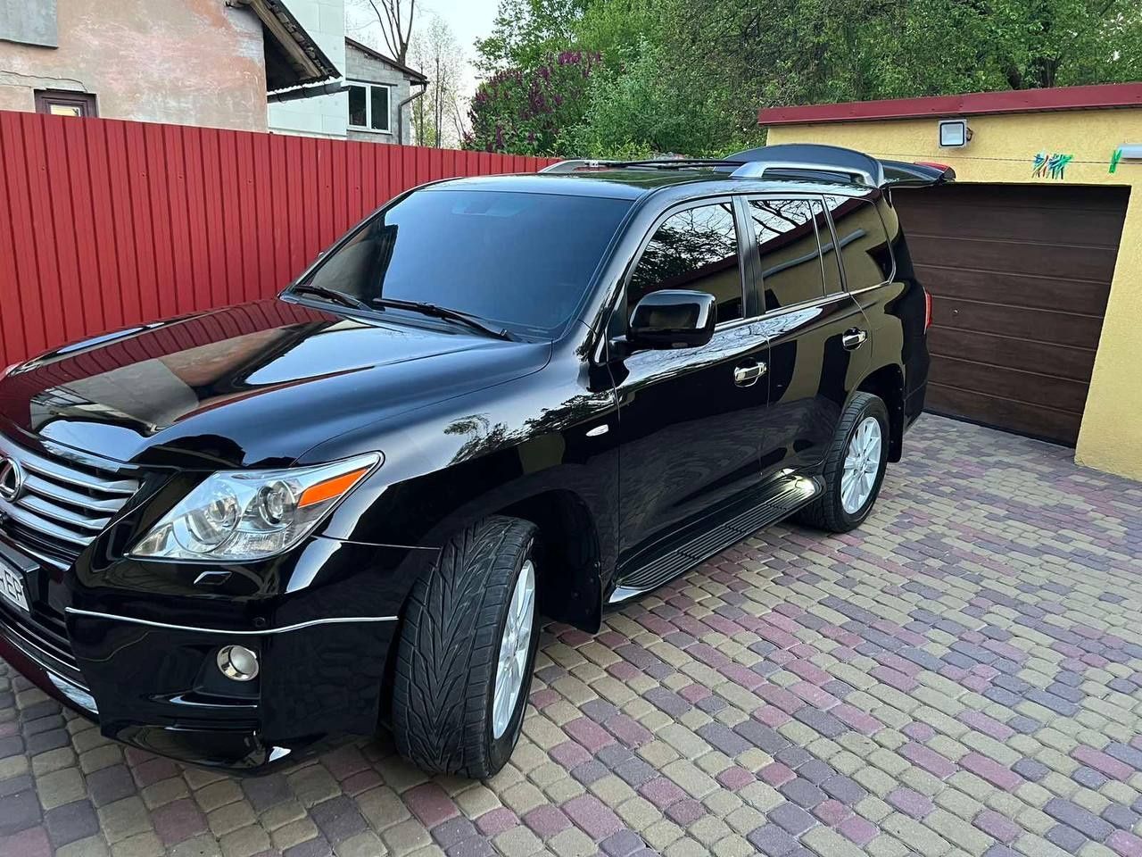 Срочно продам! Lexus LX-570.