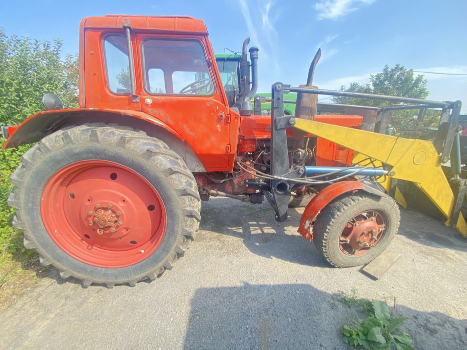МТЗ 82. 1986 з фронтальним навантажувачем