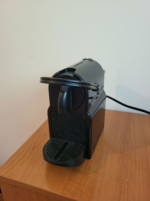 Ekspres DeLonghi Nespresso EN80.B