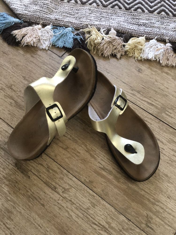 Chinelas sandalias verao douradas 41