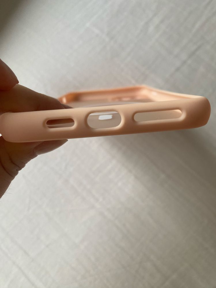 Różowy case na telefon iPhone 11 Pro Max