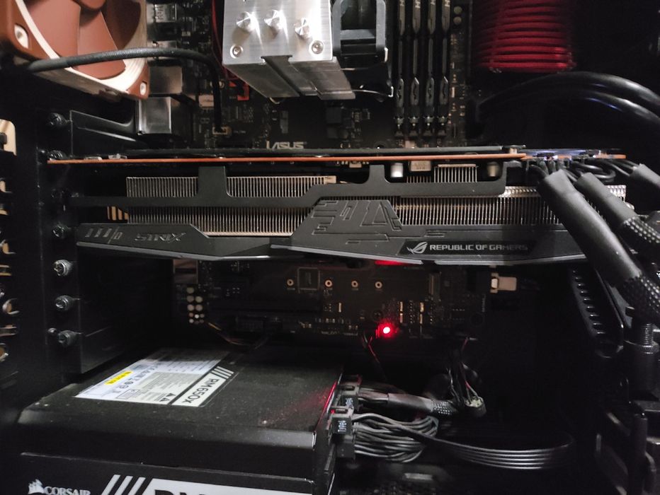 Компютер  i7-6700 B150 Pro Gaming 24 ГБ DDR4 RX 5700 XT 8 ГБ