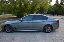 BMW Seria 5 BMW 530d xDrive mały przebieg, m-pakiet