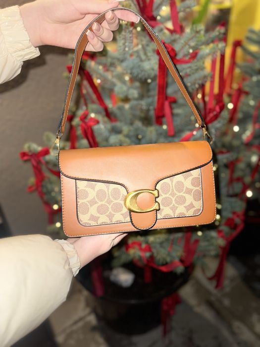Сумка Coach Tabby Shoulder Bag