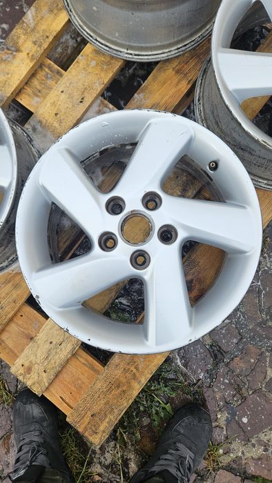 Felgi aluminiowe r16 mazda 6