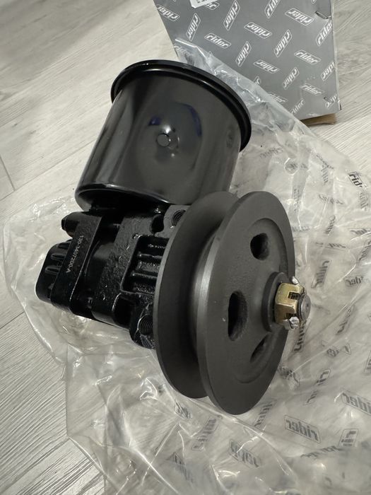 Насос ГУРа ЗІЛ-130, ЗІЛ-131, камаз гидроусилитель руля