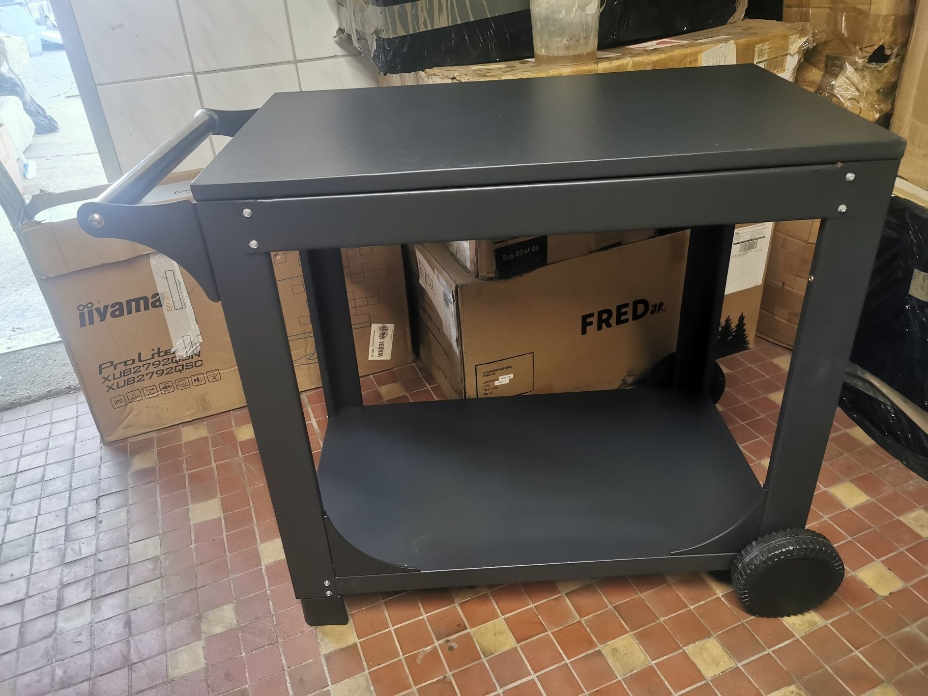 Wózek na grilla BAREK NA KOŁACH FireFriend BQ