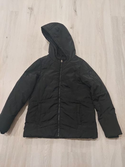 Czarna kurtka cool club rozmiar 146 używana