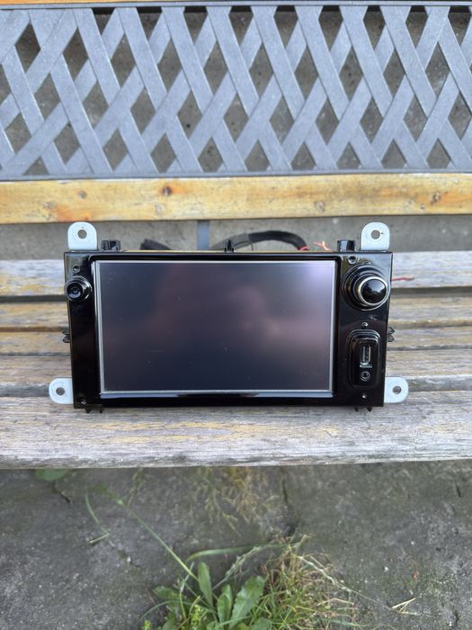 Radio renault LAN5210WR1 dotykowe bt usb