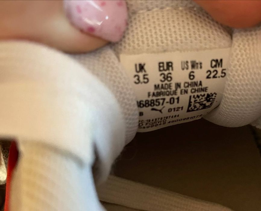 Кросівки PUMA жіночі