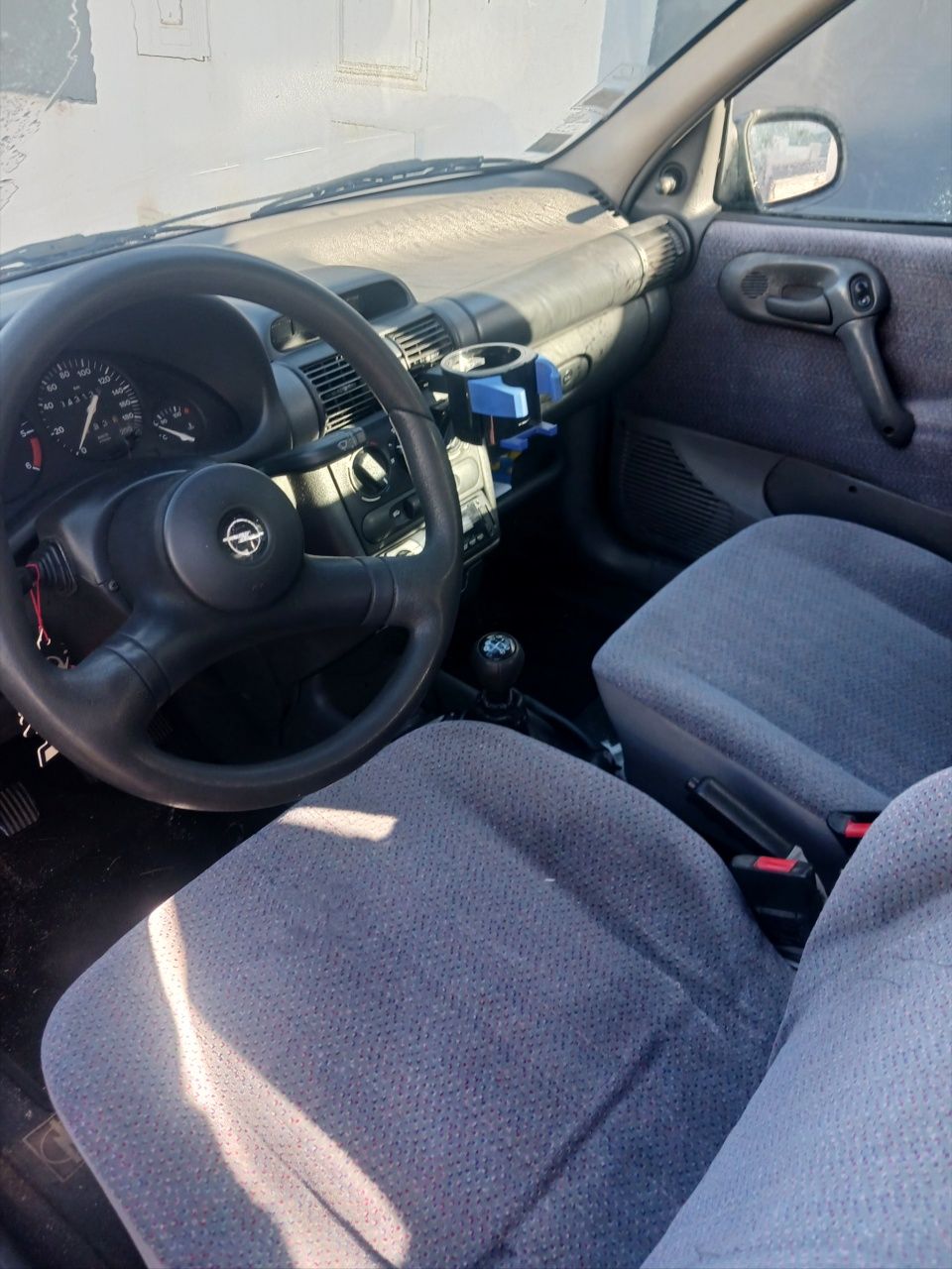 Opel corsa 1.5 isuzo