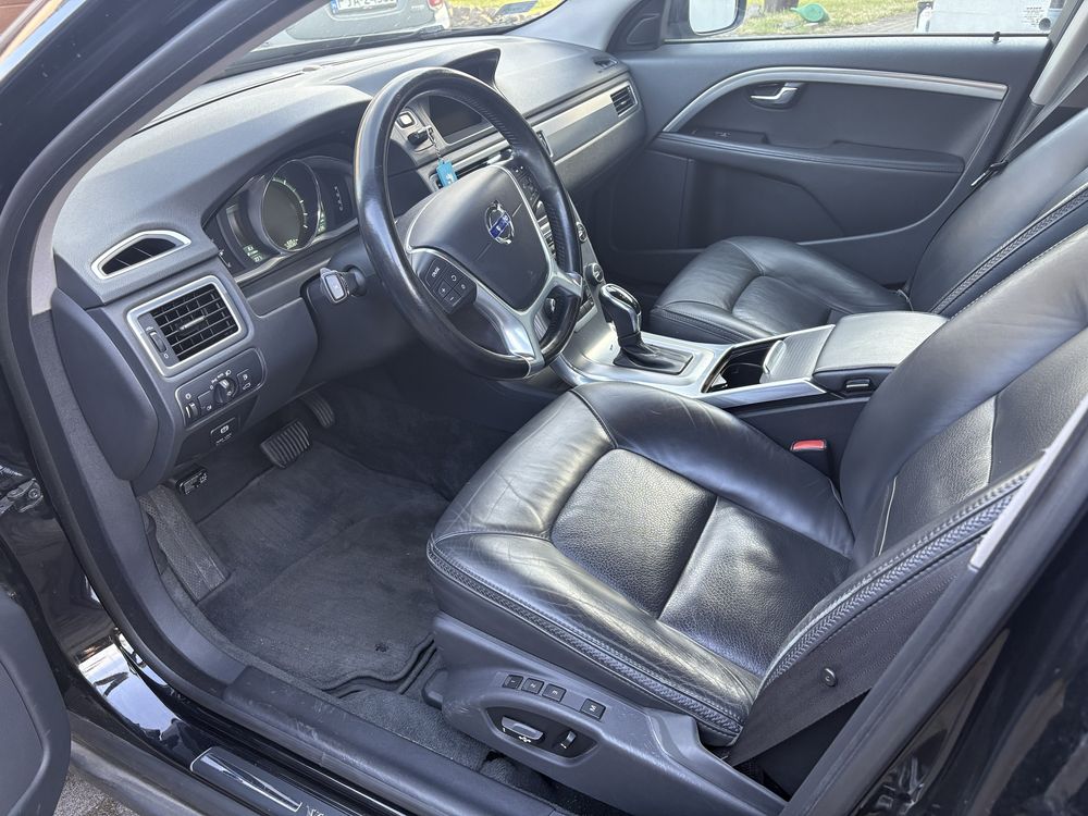 Volvo XC70 215 KM