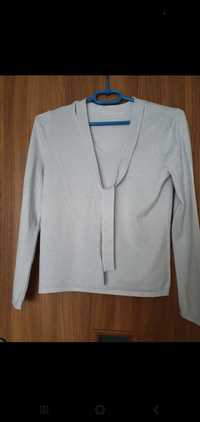 Srebrny sweterek stan idealny rozmiar S mieniący