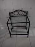 Mesinha de cabeceira quarto solteiro