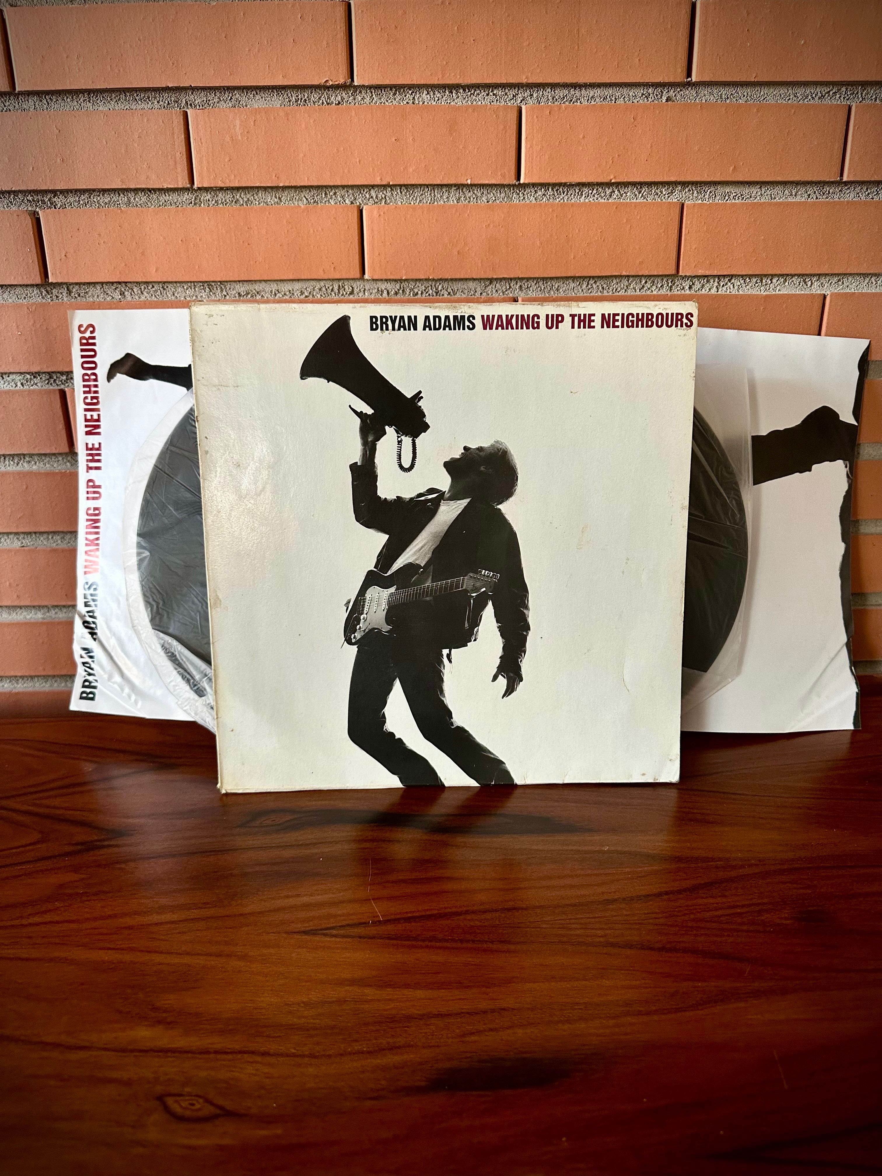 Disco vinil duplo Bryan Adams Waking up the neighbours