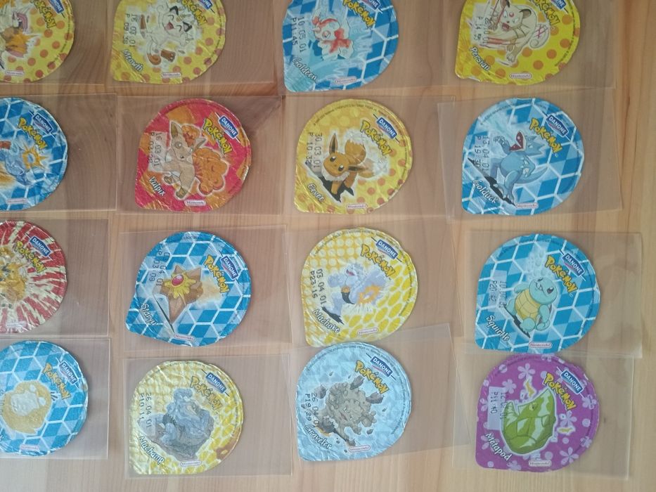 40 wieczek Danone Pokemon