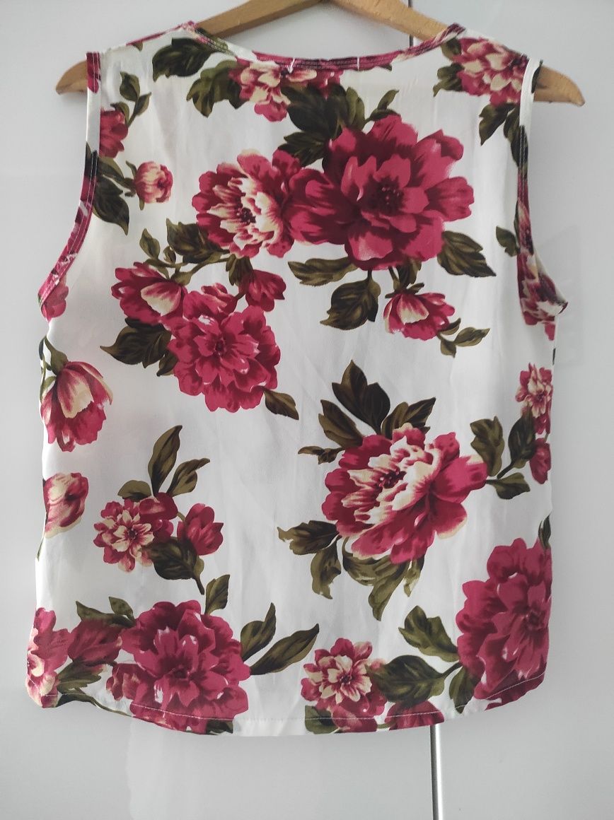 Piękna bluzka w kwiaty, shein, rozmiar XS/S.
