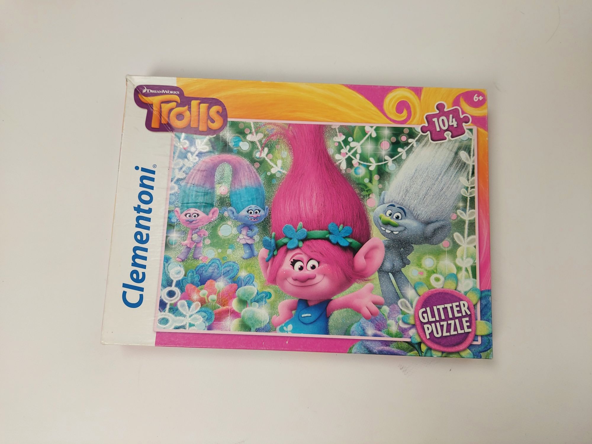 Puzzle dziecięce Trolle Trolls Clementoni 104 sztuki plus 6 lat