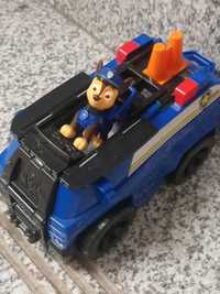 Zabawka Psi Patrol pojazd plus figurka Chase.
