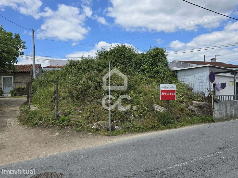 Terreno em Pevidem