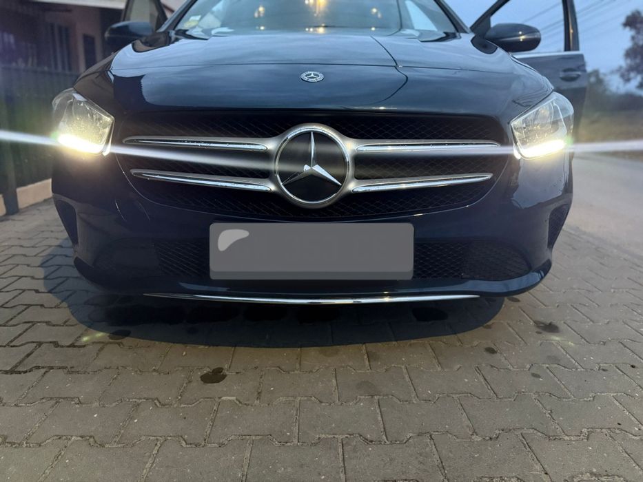 Mercedes Benz classe B180. 2019