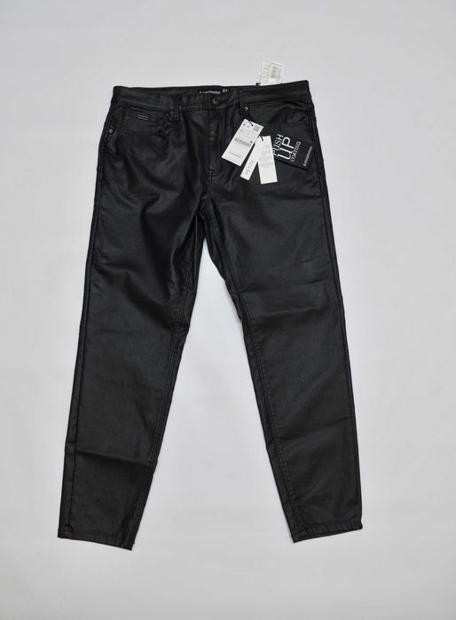 Джинсы Stradivarius эффект кожи 18 petite PUSH UP Англия new