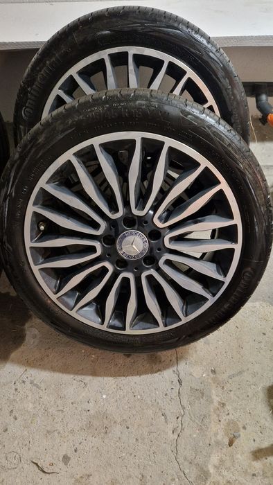 Piękne Koła mercedes