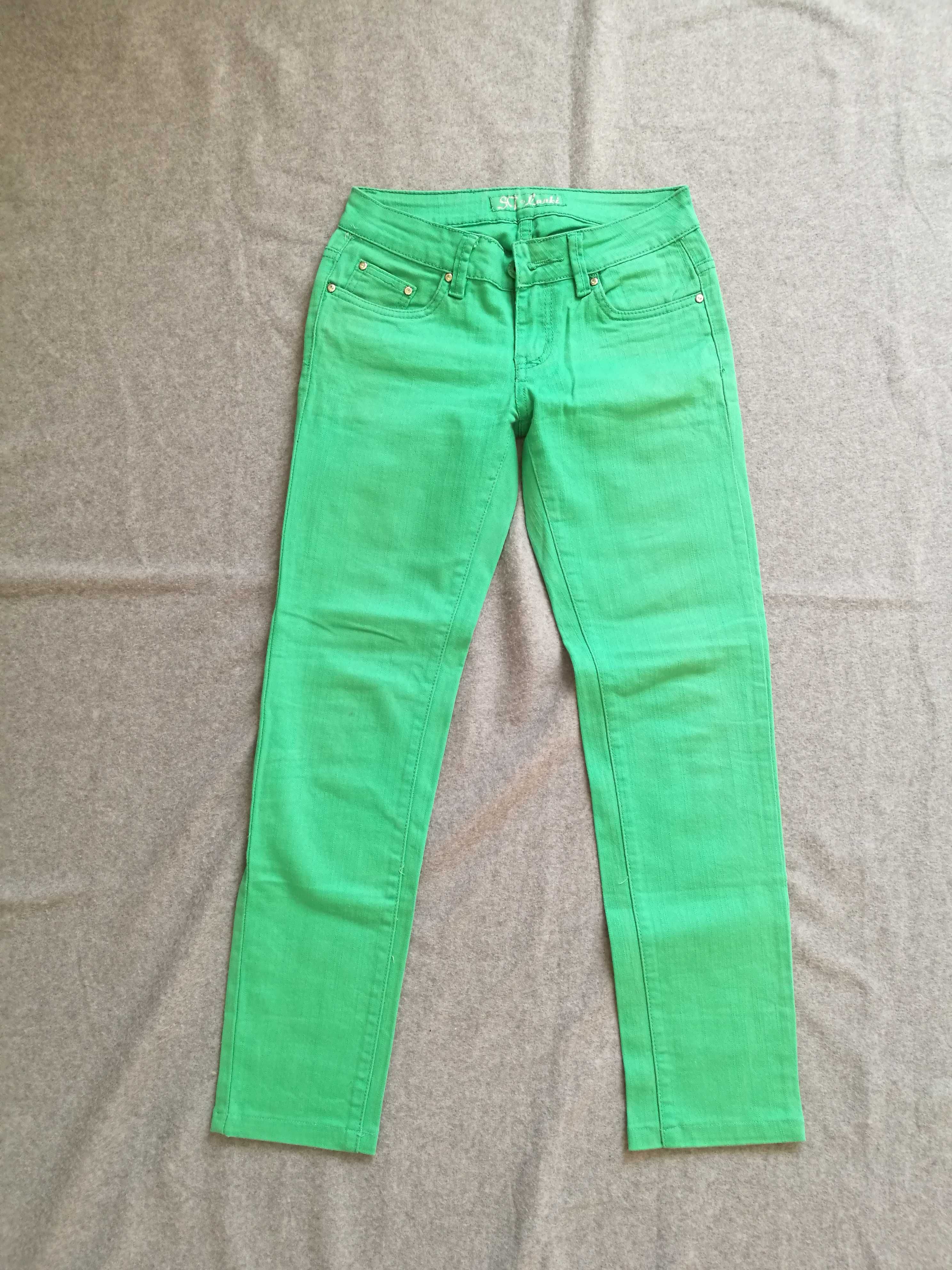 Zielone jeansy spodnie rurki