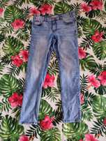 Dżinsowe spodnie Cropp skinny