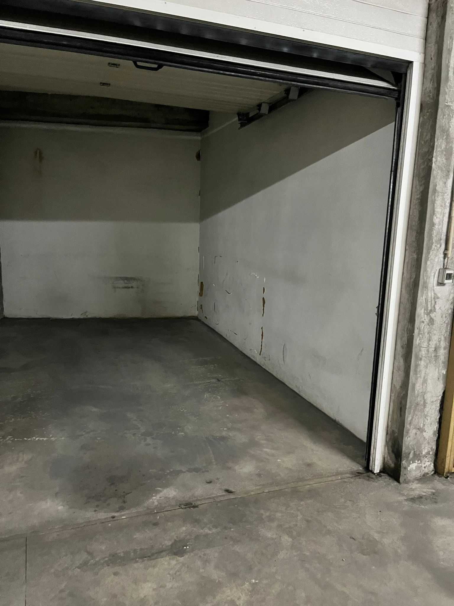 Vende-se Garagem Mangualde