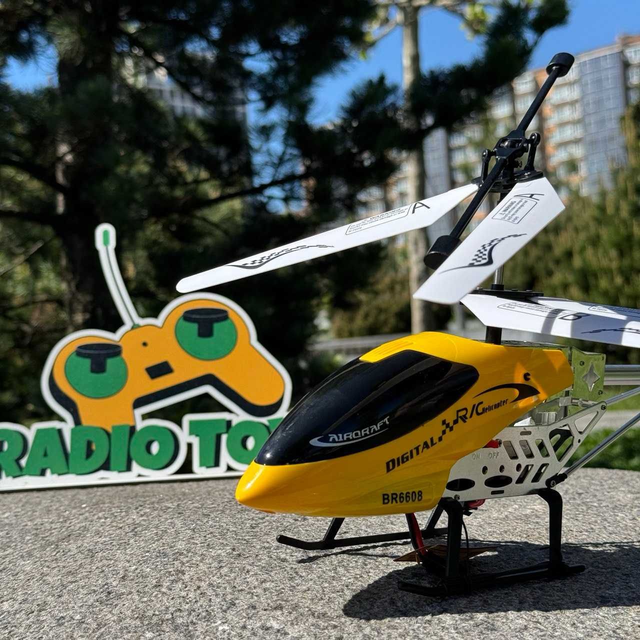 Вертоліт на радіокеруванні «SkyMaster» 36см. Вертоліт на пульті