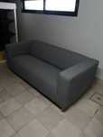 Sofa Klippan da IKEA Cinzento