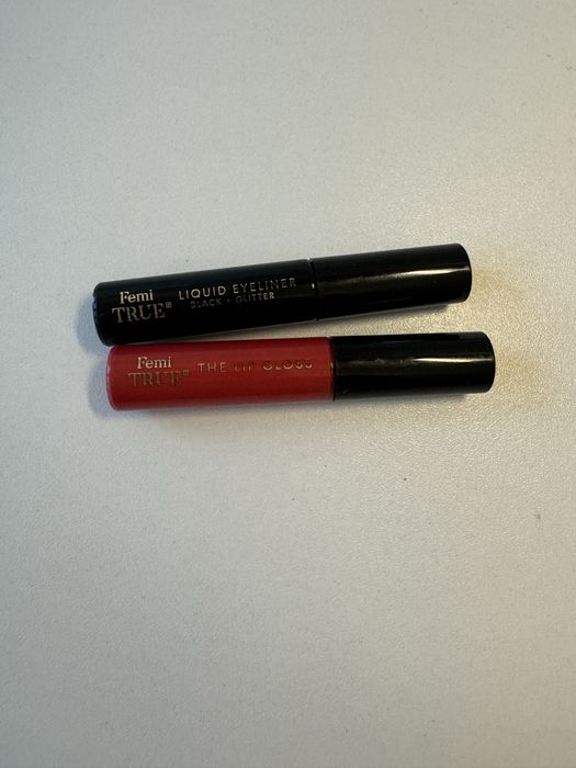 Zestaw eyeliner i podmadka czerowna