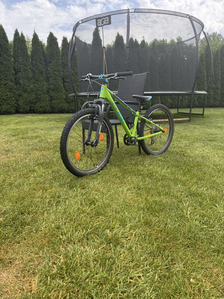 Rower Cube Acid 240