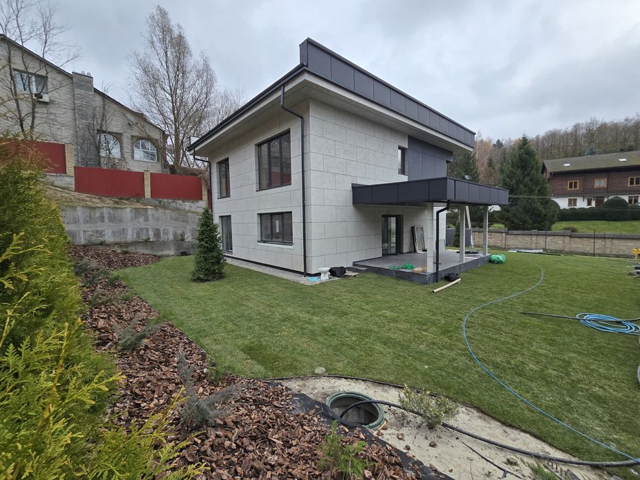 Будинок 230 м2 панорама газ 16 соток газон с. Лісники поруч Ходосівка