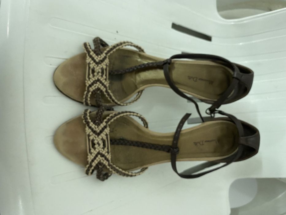 Sandálias da Massimo Dutti, no 37