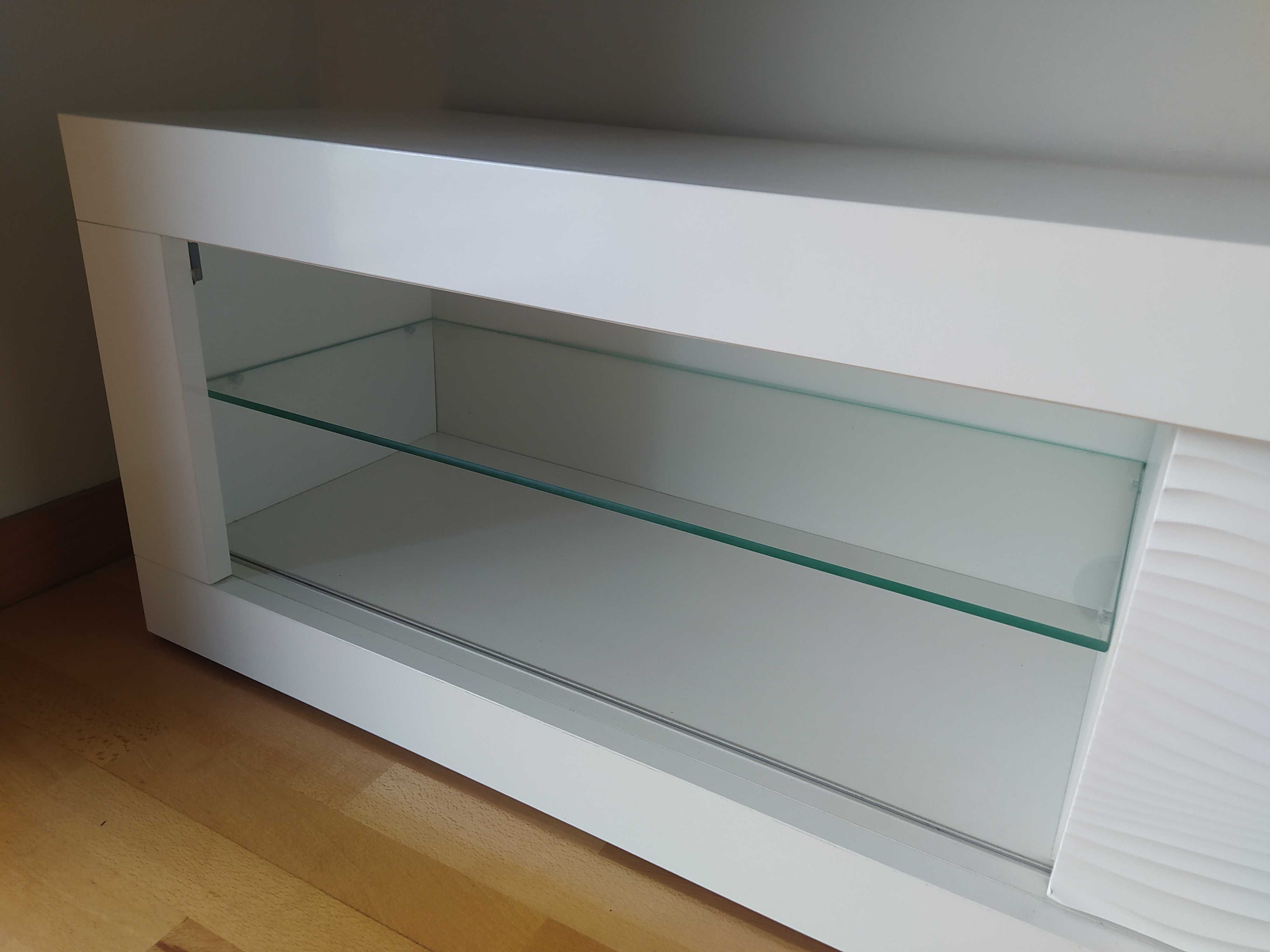 Móvel TV de sala com luzes LED