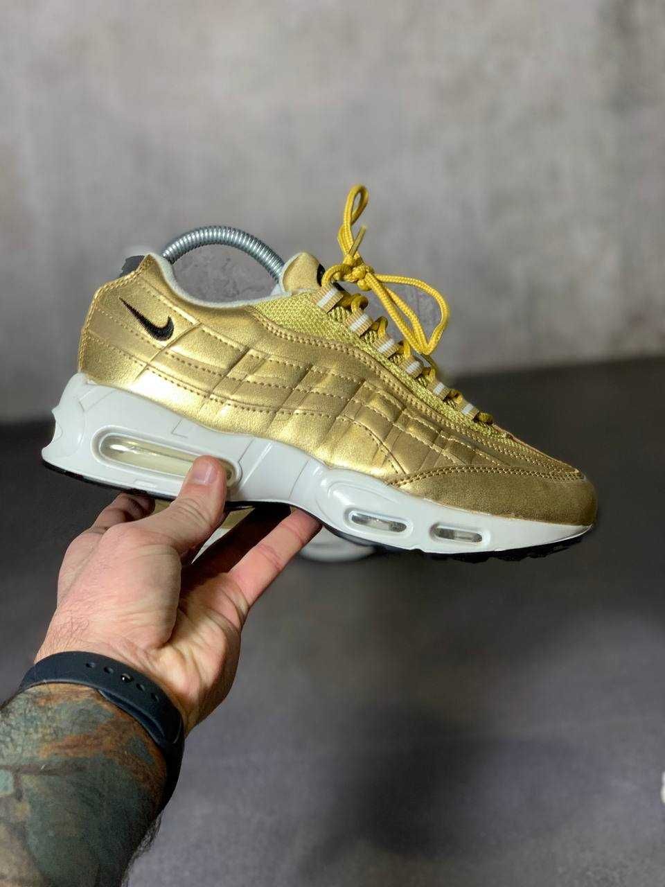 Кросівки Nike Air Max 95 Metallic Gold