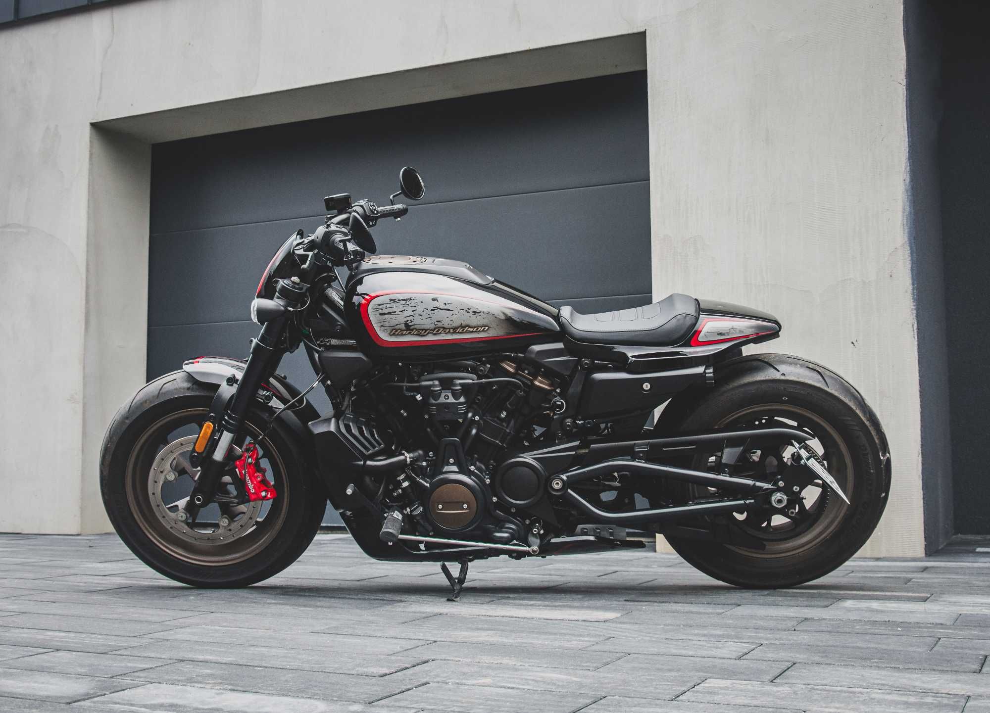 Harley Sportster S 2021 Custom (zamiana na turystyk)