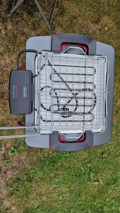 DeLonghi grill elektryczny 1900w