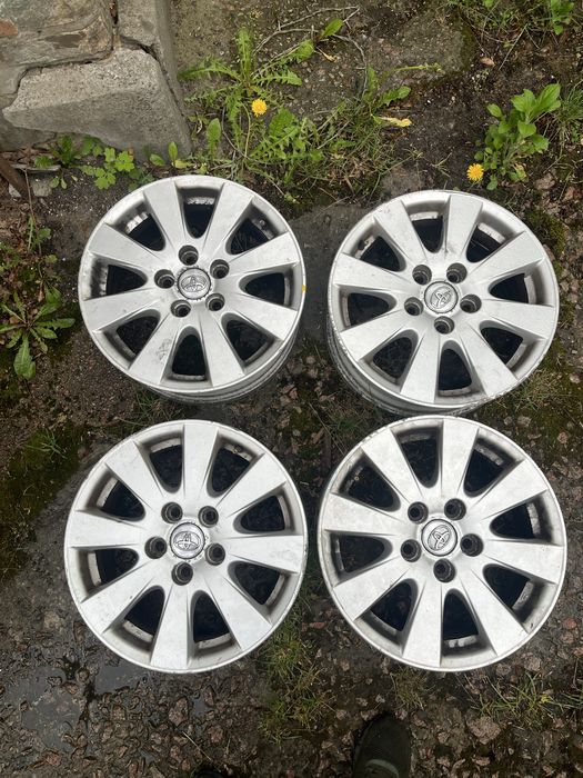 Диски Toyota Camru 40