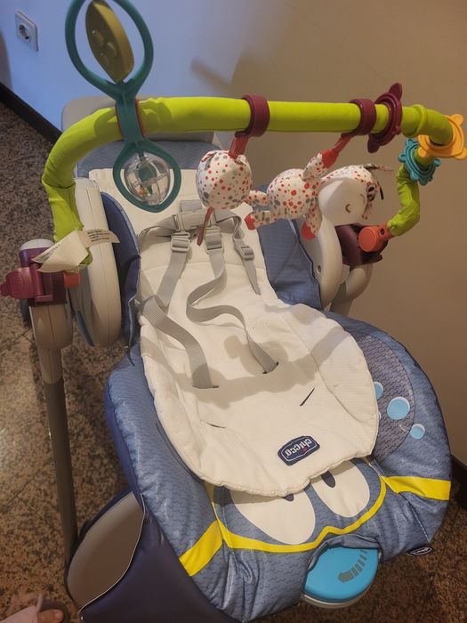 Cadeira refeição Chicco Polly2start tubarão + kit (espreguiçadeira)