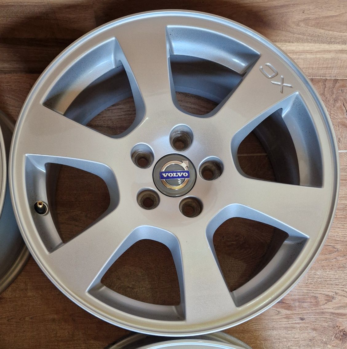 Volvo R17 5x108 ET55 — XC60 S60 V50 V70 C30 XC90 S80