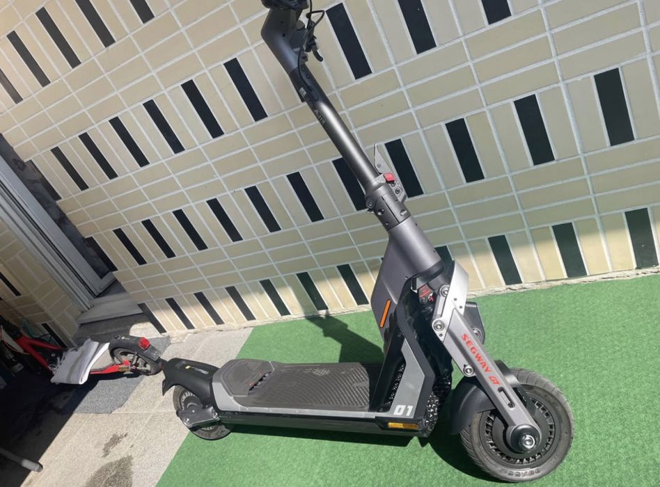 Segway Ninebot KickScooter GT1E