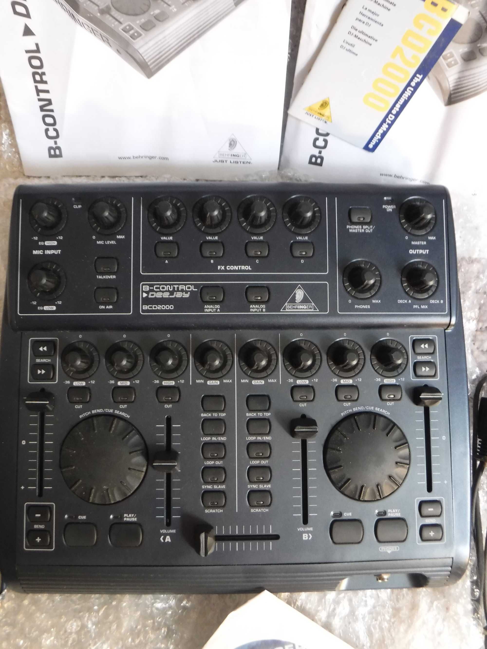 Behringer BCD200 dj’ski kontroler usb midi z mikserem audio interfejs