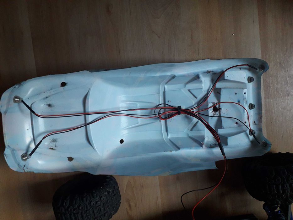 Model rc traxxas rustler 2wd tuning